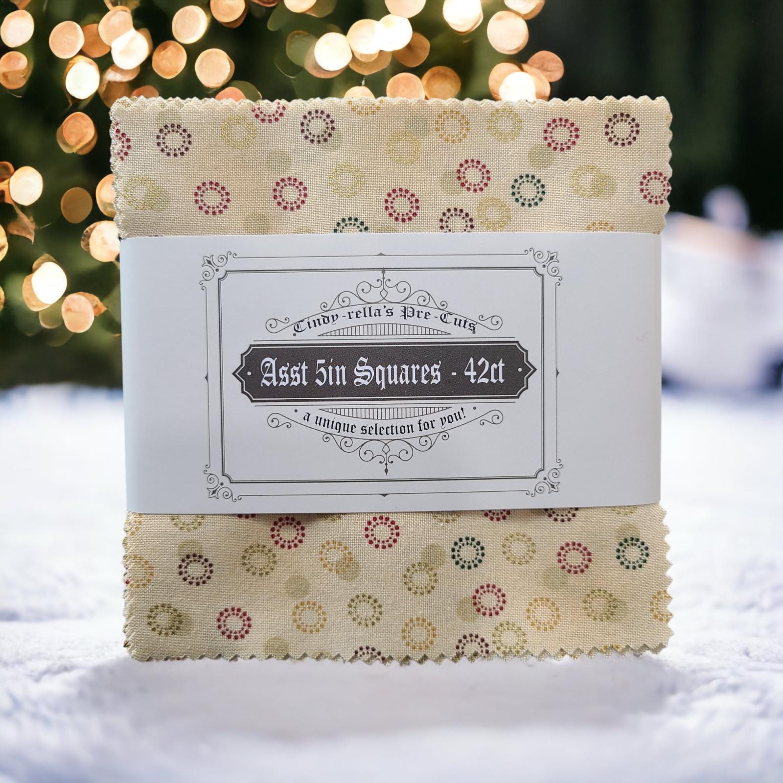 Stof Christmas - Beige w/Metallic Gold Curation - Precuts - Charm Pack - 5" Squares - 100% Quilting Cotton - 42ct