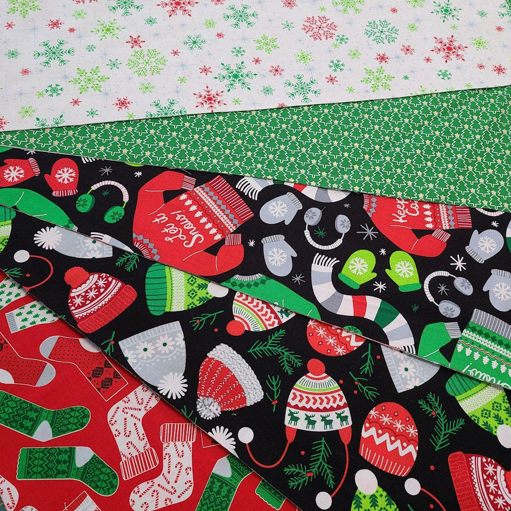 Season's Greetings - Villa Rosa Designs - Table Runner Kit